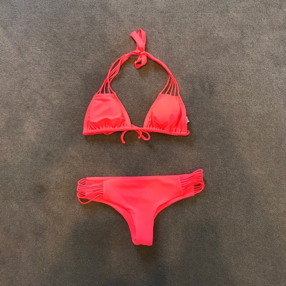 Luli Fama bikini